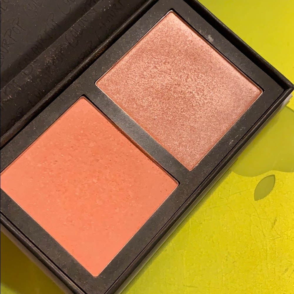 Colourpop - Picture 2 of 3